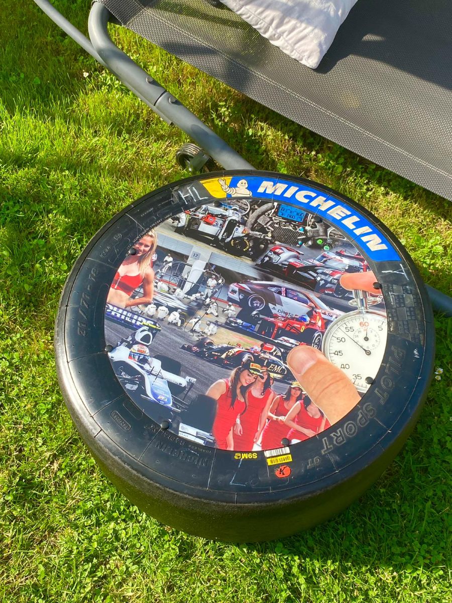 Racing Slick Garten-Beistelltisch, Moments , Motorsportgeschenk